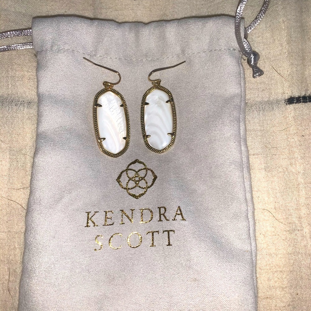 Kendra Scott Elle Earrings